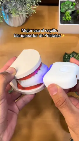 Blanquea tu sonrisa en 30 segundos😳 #blanqueamientodental #dientesamarillos #dientesblancos #blanqueamientodentalcasero  Cepillo blanqueador automático Pristalux con luz blanqueadora de dientes, mejor que el cepillo de dientes normal 