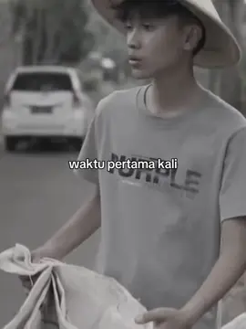 dikaaa lucu ihh malu