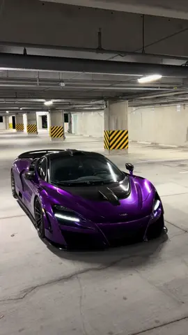 First 2 clips lining up like that was a legit accident lmao #cars #mclaren #mclaren720s #carsoftiktok 