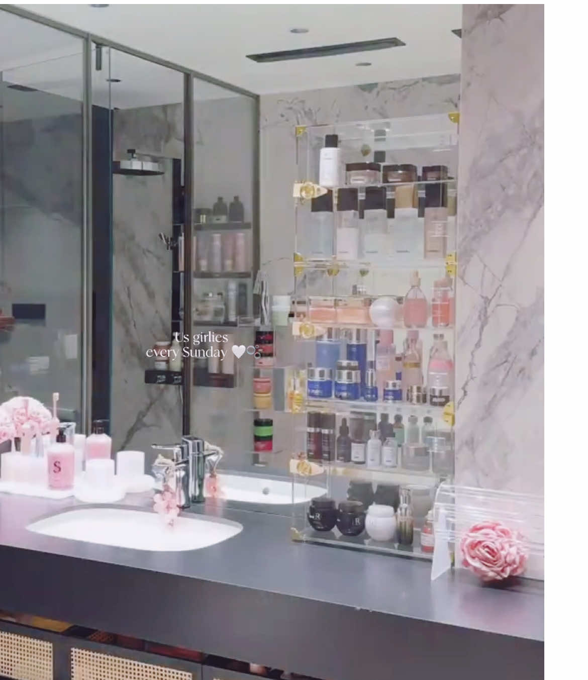 Sunday full everything showers 🧖🏻‍♀️🫧💗 #everythingshower #beauty #SelfCare #cleangirl #wonyoungism [Cr: 6573666218, 6542724115, 1888151207, 26535928683, maggieyqy] 