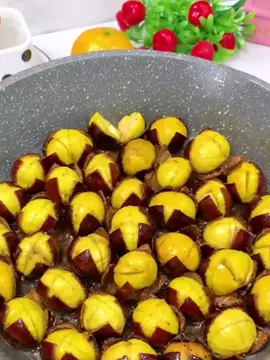 Chestnut opener #fyp #kitchen #KitchenHacks #chestnut #kitchenset 