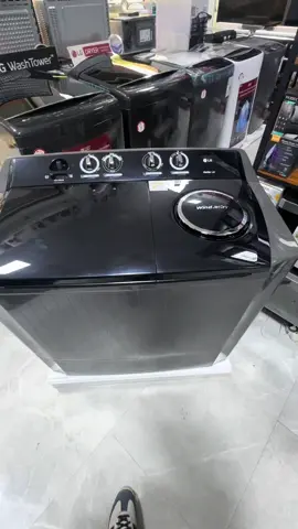 ✨ غسالة LG الحوضين – حجم 18 كيلو ✨ 🔹 سعة كبيرة تكفي حتى للبطانيات 🔹 حوض غسيل + حوض عصر منفصل 🔹 تقنية Roller Jet لغسيل أنظف وأسرع 🔹 تصميم أنيق ومتين 🔹 صناعة تايلندية أصلية 🇹🇭 🔹 ضمان سنة كاملة ✅ 📍 العنوان: كرادة عرصات – مجاور أسياسيل 📞 للاستفسار: 07701622228 ⸻