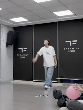 lucu tpi stres dikit😭 #zhangguiyuan #chensihan #tffamily #tffamily_4th_generation #fyp 