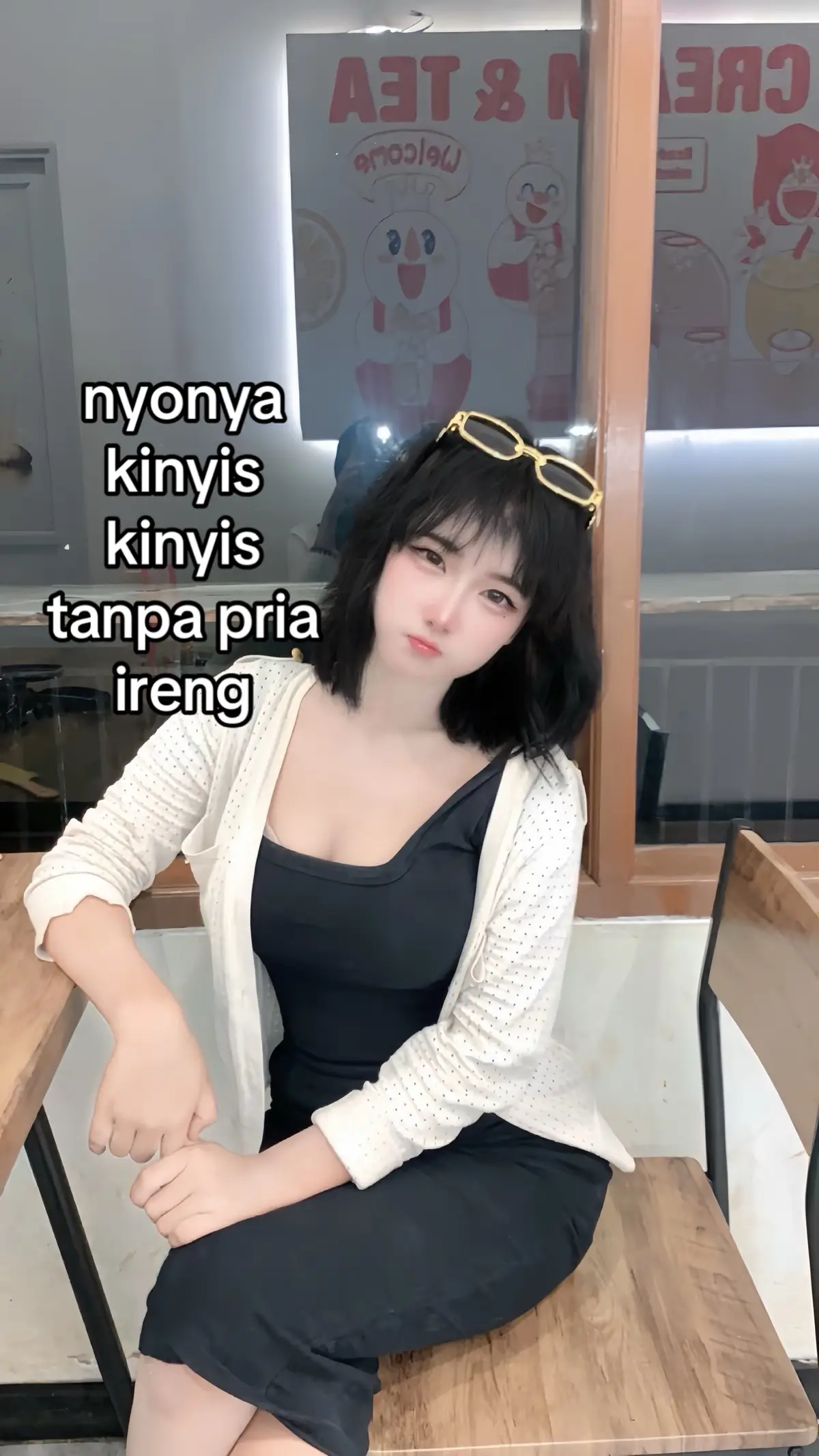 gada yg bikin tren soal nya gada cowonya😭