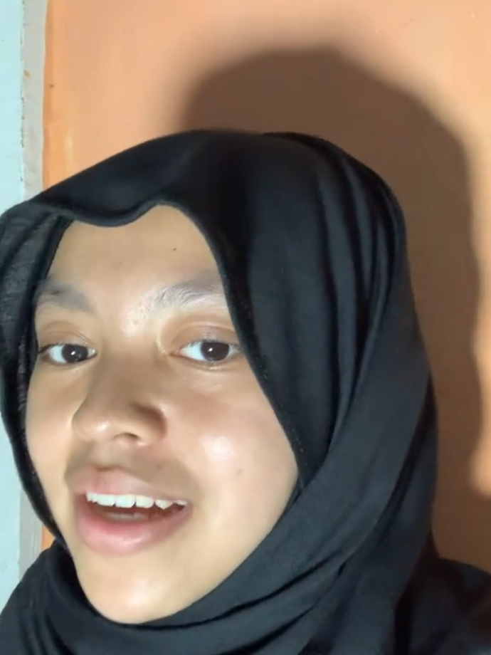 Untuk yg suka suara bergema, Bagi kkk” yg belum tahu cara bikin suara bergema coba cek vt aku ya kk🤗 #VoiceEffects  #voice  #song  #bismillahfyp  #fyp 