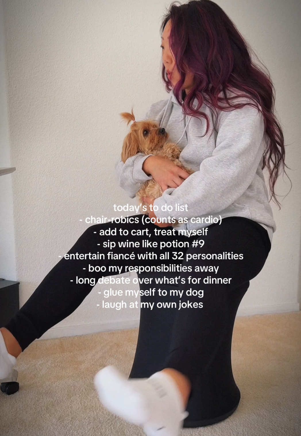 Today’s to do list. What’s on yours? 🙂‍↔️ Adding comfort + a little extra cuteness to my daily setup with my new boba chair— pairs perfectly w the anydesk. Both from @TopJob save w code 𝐇𝐄𝐈𝐃𝐈𝟏𝟎 S comfort socks + joggers by @Cozy Earth save w code 𝐉𝐔𝐈𝐂𝐘𝐈𝐙𝐙𝐘 #todolist #fyp #wfh #officesetup 