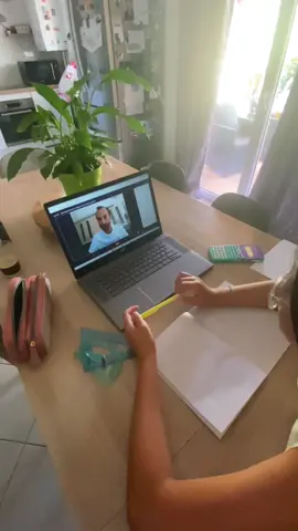 Un cours au top pour reprendre les bases de maths en 4 ème  @Lucas-Maths merci 🙏🏼 