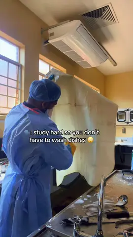 Studied forensic pathology, ended up here 😏  #dryaseenbismilla #forensicpatholgy 