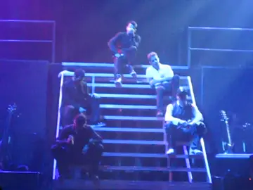 New Kids On The Block - If you go away #jordanknight #joeymcintyre 