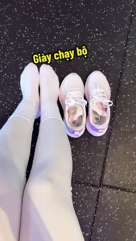 Giày chạy bộ Bluewind êm chắc chân lắm mấy bà iu ơi #giaythethao #giaychaybo #bluewind #xuhuong 