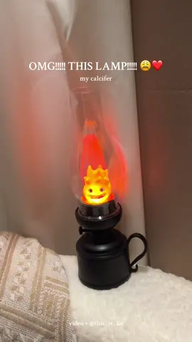 I am a fannn!!! #howlsmovingcastle #cutelamp #studioghibli #calciferlamp #minilamp 