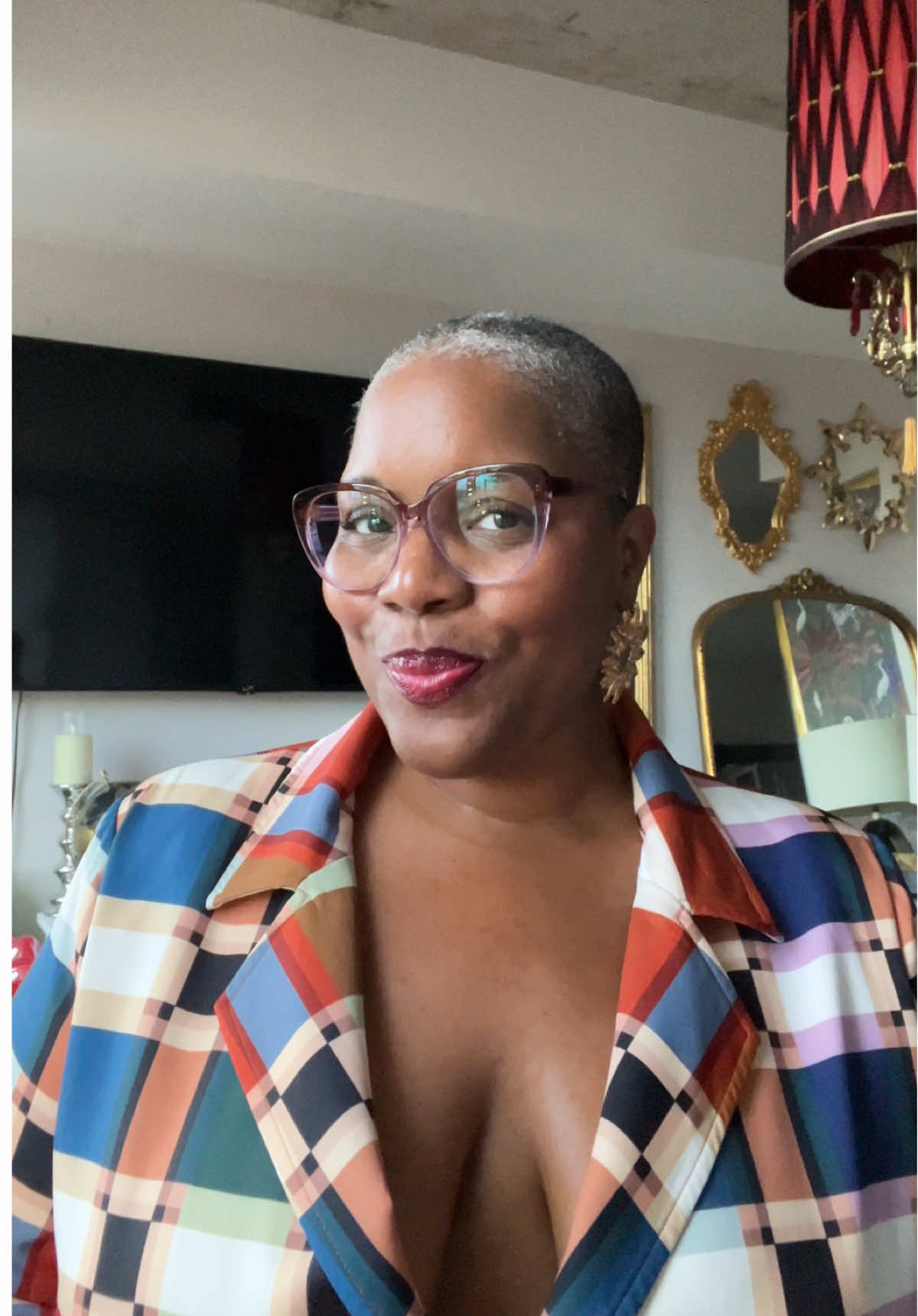 Honoured. Grateful. Seen.❤️🔥✨ My film Ugly Black Woman has officially been selected for the Baltimore International  Black Film Festival, running October 2–6, 2025. This is the first festival to recognize this work and I couldn’t be more thankful. I’m deeply honoured, and so excited to be seen.  It truly feels like the beginning of a long journey. If you’re in Baltimore, or know someone who is, come through and show love.  Thank you  to everyone who participated and made this beautiful project possible….💜 🤓 @BonLook  🧥 @Neverfullydressed  💄 @Fenty Beauty  😊 @Saie  #indie #indiefilm #blackgirlmagic #fyp #canadian      