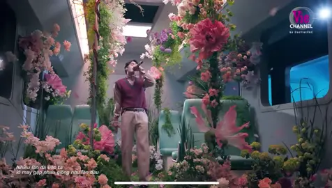 Anh chỉ muốn chờ ngày em tới, xem anh như một người mới 🎶 #VuCatTuong #AnhTraiSayHi2025 #nguoinhuanhxungdangcodon 