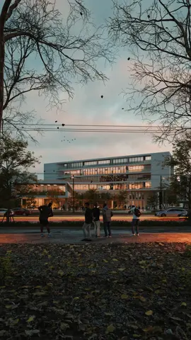 Even my computer didn’t believe this was the same file 🤯 . . . . . . . . . . #antarchviz #D5render #sketchup #rendering #architecture 