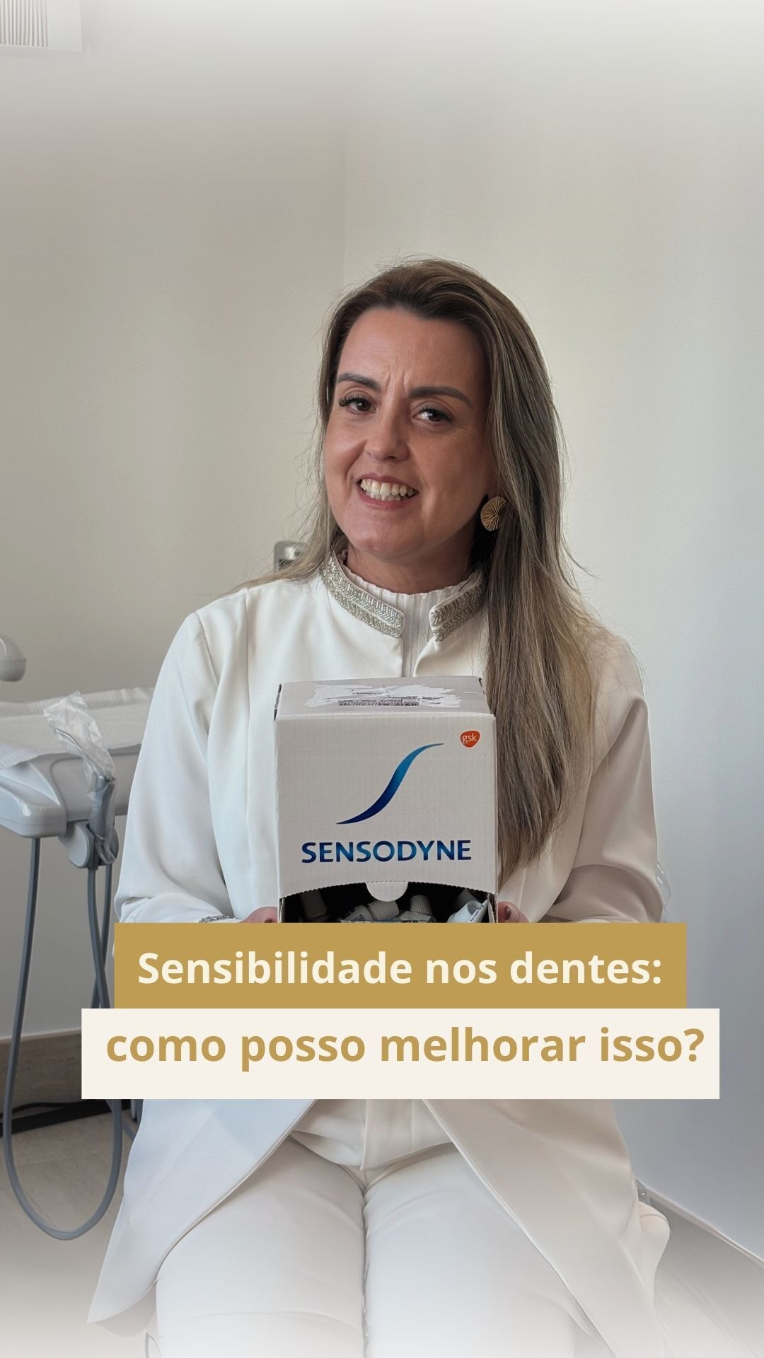 Sentindo sensibilidade durante o clareamento? ✨ Use Sensodyne Sensibilidade & Esmalte – protege e alivia durante o tratamento. Se a sensibilidade acontece sem clareamento, como no caso do seu parceiro, o ideal é Sensodyne Clinical Repair, que fortalece e repara o esmalte. 💡 Cada produto tem sua indicação, por isso é importante usar o que melhor se adapta à sua situação. ✨ Agende sua consulta e cuide do seu sorriso com segurança #invisalignbr #barradatijuca #barrashopping #riodesignbarra #dentistabarradatijuca #implantebarradatijuca #ortodontologiarj