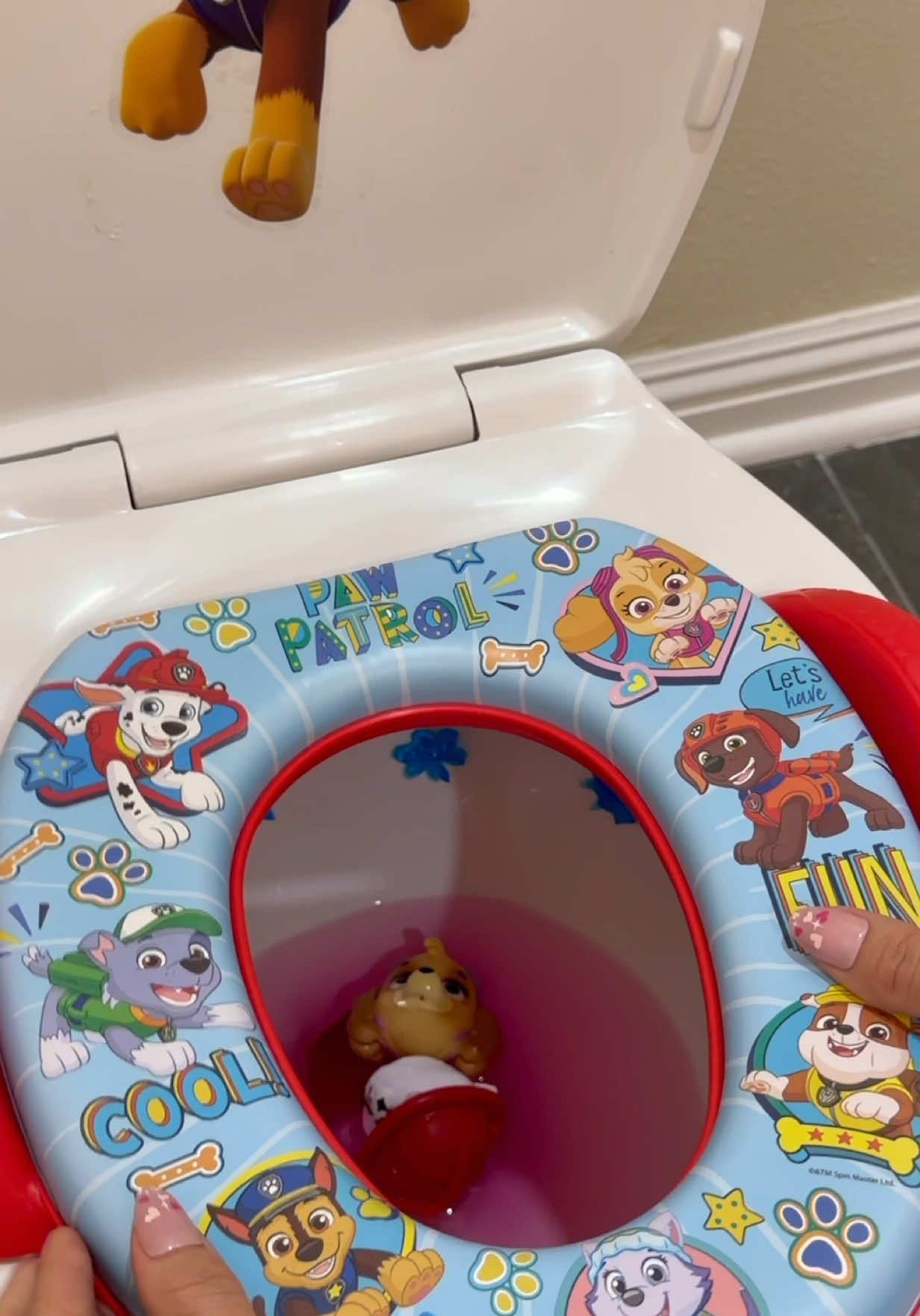 We’re doing Paw Patrol this week 🐾🐶🦴 #toddlerlife #bathroommakeover #pawpatrol #bathroom #fypppppppppppppppppppppppp