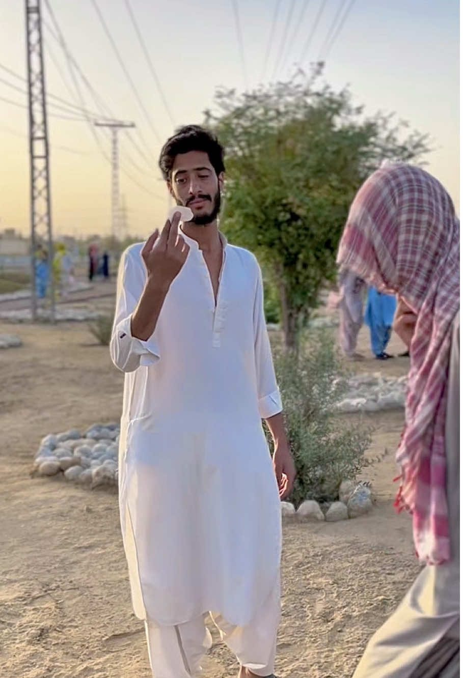 wait 😂#fuunyvideo😆🤣😂 #viral_video #foruyou #foryoupage 🤣😂🤣🤣