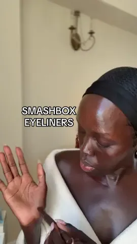 @Smashbox Cosmetics always on your eye shadow sticks #tryon #swatching #smashbox #blackgirlmakeup #CapCut 