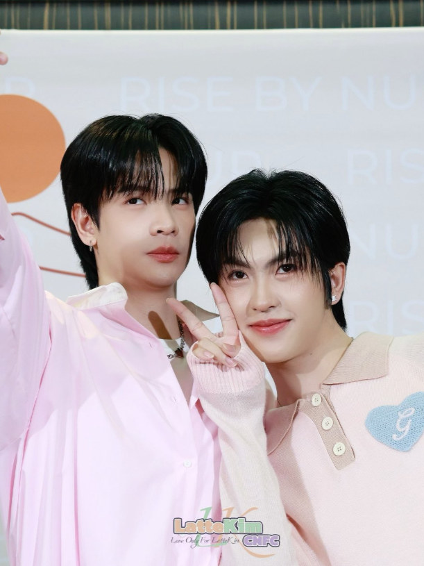 พี่คนสวยหลงรักม๋าเด็กกับม๋าเด็ก คลั่งรักพี่คนสวยเหมาะสมฟินเกินน   @latte_tnc @Kkim_pongsaton #Lattekim #ลาเต้คิม  #LatteTNC #kkim_pst