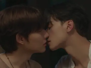 ฉันไม่อยากสูญเสียคนที่ฉันรักต่อไปอีกแล้ว เค้าจูบกันแล้ววว ☺️ #เขมจิราต้องรอด #kengharit #namping #kengnamping #เก่งน้ําปิง 