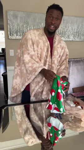 Why they always taking our stuff😭😭 #blanket #cozyblanket #warmblanket #wearableblanket #throwblanket 