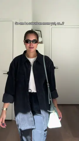 Also feeling the whole blue on blue look 