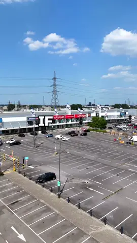 Been to Gallions Reach Retail Park lately? 👀 You’ve already seen us… 📍 We’re right next door to Gallions Reach Retail Park in Beckton. 🚗 Those branded courtesy cars you keep spotting? Yep, that’s Pulse Bodyworks. Next time you’re out shopping, remember — your local accident repair centre is only steps away, keeping London’s cars looking showroom fresh. 💎 #PulseBodyworks #GallionsReach #Beckton #LondonCars #CourtesyCar