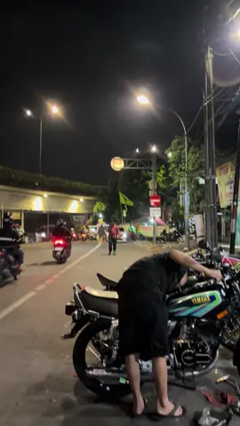 Ada apa sih kok rame ih, ada gorengan mendon ini😁🤤🤣 #rxkingindonesia #rxkingnusantara #rxking135cc #storytime #fyppppppppppppppppppppppp 