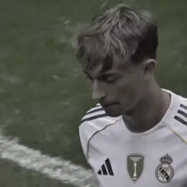 شني الجماعة خمسة 🤣🤣🤣🔥 . #دايموند💎 #foryou #footbal #ريال_مدريد #اتلتيكو_مدريد 