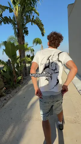 can not pull up the pants.. it just doesn’t work