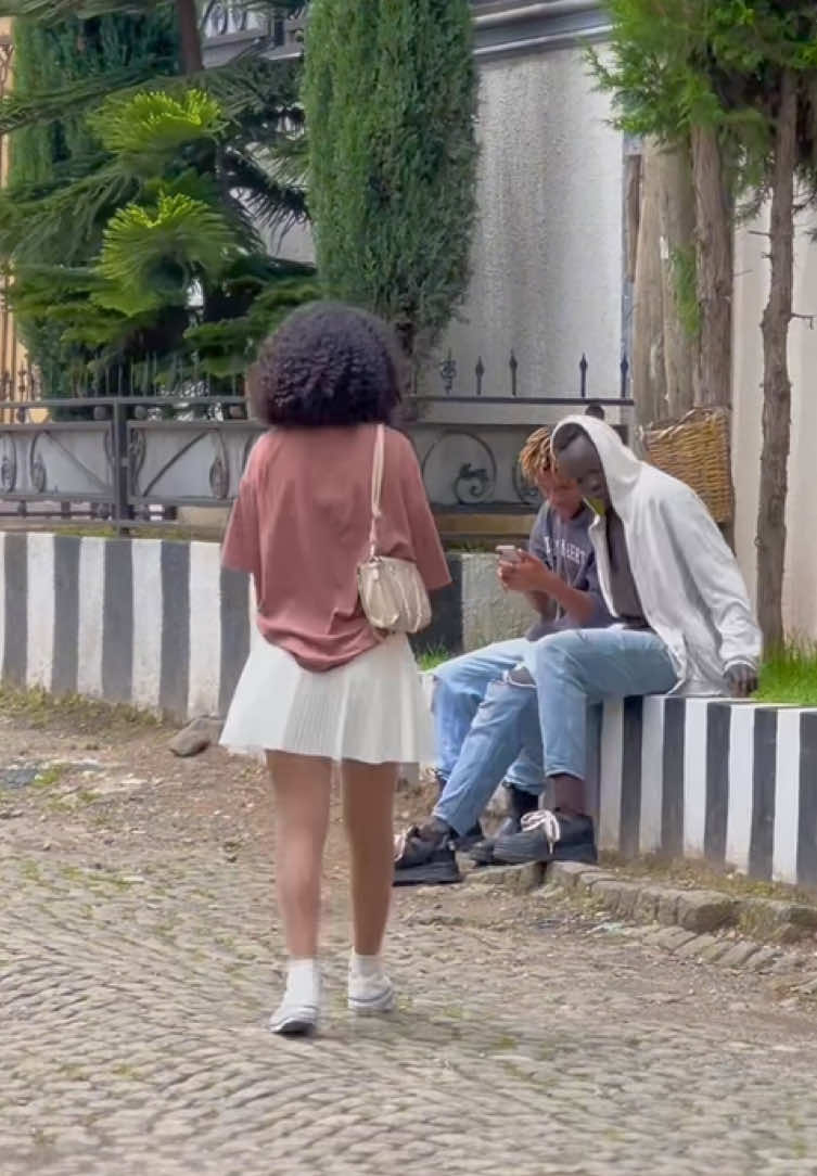 ዱርዬዉ__🫣@yohanes films 🎥 @ጆቢራው films 🎥 🎬 @kiraዘግሬት @ymsay ljj (tnushu)6) @Dani Roast 🐐 @Sam @Mr. Biruk 🔥 #new #shorts #shortfilm #ethiopian_tik_tok🇪🇹🇪🇹🇪🇹🇪🇹 