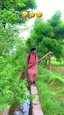 Ye kon thaa🤣 #trending #viral #funny #foryou #funnyvideos 