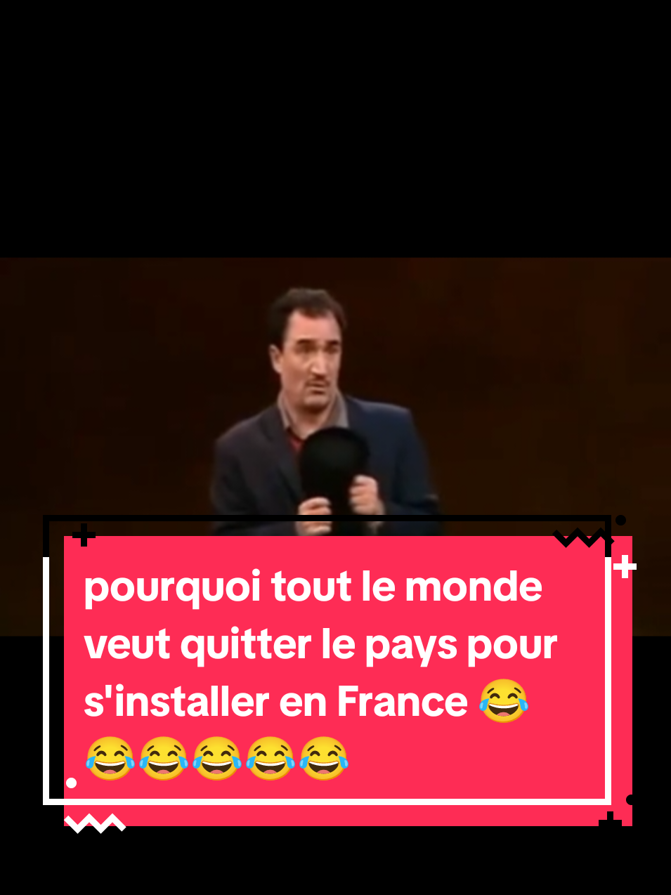 Réponse à @papillon_957 partie 51 | pourquoi tout le monde veut quitter le pays pour s'installer en France #pourtoi #papillon #fellag #france #humortiktok🤣😜😅😂🤪 