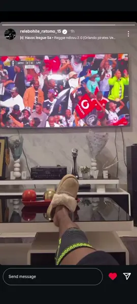 Rele watching his teammates from home☠️🖤🥹🏴‍☠️#orlandopirates #oncealways #football #upthebucs #championsleague 