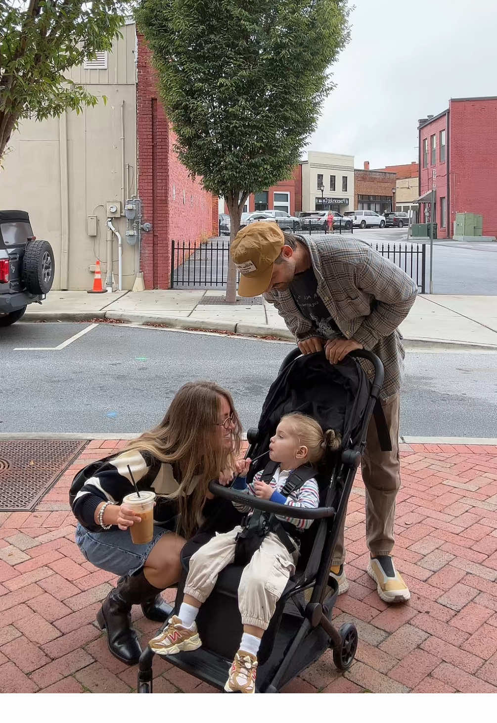 saturday stroll @Mompush US 🤍 #fyp #mompushstroller #MomsofTikTok 