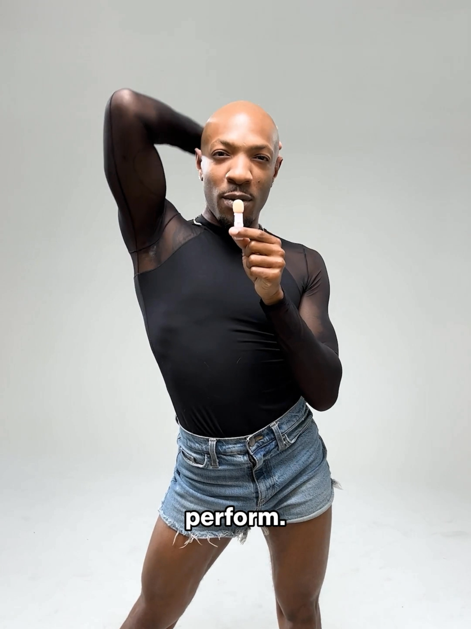 Take notes ✍️ @davidslayme’s 5 tips are everything you need to get prepped and ready to eat his class 🔥 #steezystudio #dance #dancetips