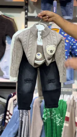 طقم يخطف القلب بجد😇💁😎🫣#ملابس_اطفال #مشاهير_تيك_توك #الشعب_الصيني_ماله_حل😂😂 #fyp #foryoupage 