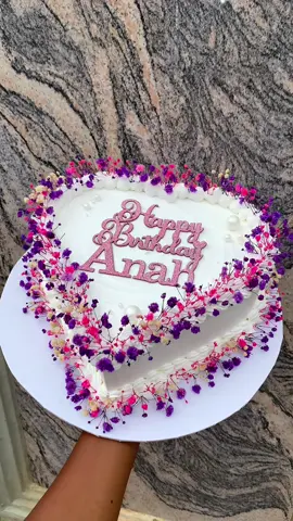 Floral heart cake 😍 🌺  We're always open for bookings Send a Dm to 08092724744 on WhatsApp to book your orders #cakesinlagos #cakesinigando #cakesinikotun #fyb #caketok #cakesontiktok #bakersoftiktok#viral #vintagecake #fypviral #ypp#cakegirl #girlbirthday #pinkcakes #cakeforgirls #girlsbirthdaycake #flowersgirl #cakewithflowers #cakeforgirlfriend #birthdaygirl 