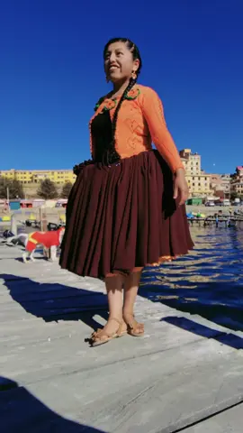 #paceñita🇧🇴 #🥰 #♥️ #copacabana #🌹🌹🌹 