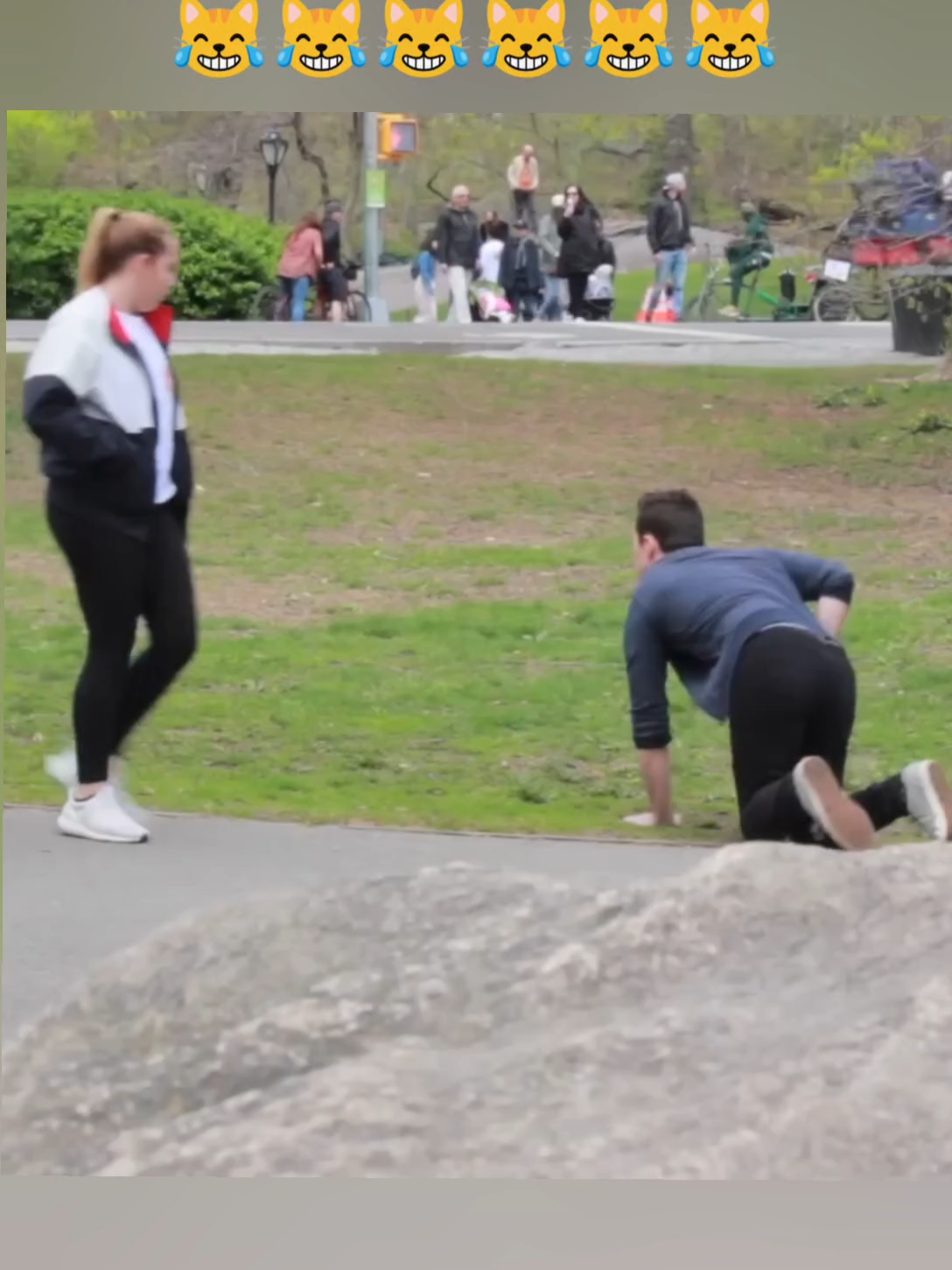 #laughing #prank #vira #farts #Fart #fartprank #farting #fyp #funnyprank #fartman #viral #funnyy