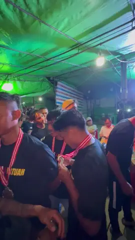 kata agen agung juara itu hanya satu kalau dua bukan juara tapi penghargaan. tetap menyala TITI UMA ku😊 NT tahun depan kita coba lagi #fypage #foryou #tarkam #ngabang #landak 