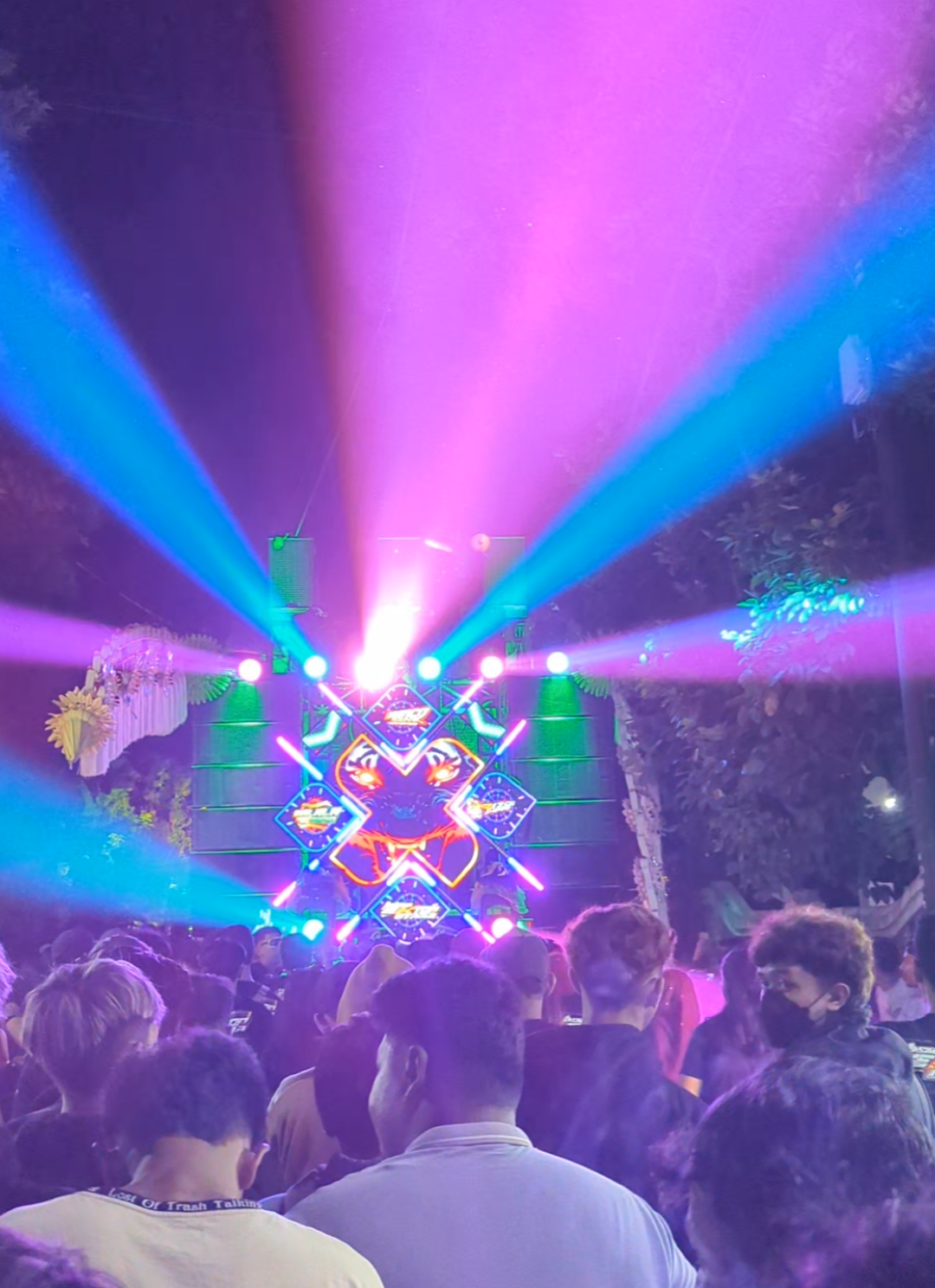 Ora Malala Ora Menyala🔥💥 @malalaproaudiokediri @RIZQI LIGHTING_KEDIRI @Bronco Elektronik  #broncogank #malalaaudio #rizqilighting #karnaval #karnavalsonorejo 
