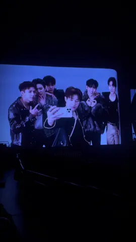 cảnh vì mà hoang vã quá vị 🥹  #INFINITE #infinite15thanniversaryconcert #LIMITEDEDITION #인피니트  