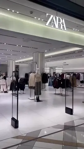 @ZARA #zara #viral #fyp #newcollections #outfitinspo 