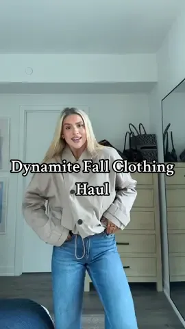 @D Y N A M I T E u silly goose are killing it lately!!  #fallfashion #outfitinspo #getdressedwithme 