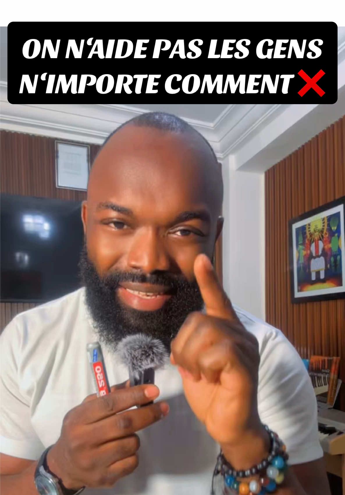 On n‘aide pas les gens n’importe comment ❌ Si tu ne fais pas attention tu te retrouveras perdant pourtant tu voulais aider !