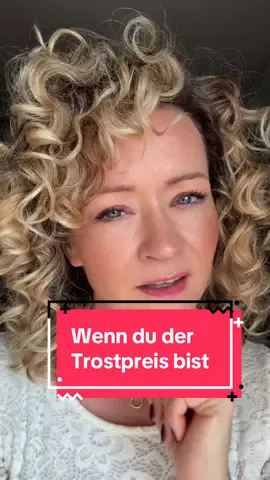Kennst du diesen Gedanken?:  Vielleicht ist da doch noch Hoffnung. Denn dieser Mensch meldet sich, schaut deine Story, reagiert kurz – und plötzlich glaubst du, du bist wieder wichtig. Aber das ist oft nur ein Spiel. Du wirst warmgehalten. Nicht geliebt. Als Option. Als Rückfall. Weil dieser Mensch nicht mit dir bauen will, sondern nur sichergehen möchte, dass du ihn nicht verlässt. Ich weiß, wie das ist – sich verloren fühlen zwischen Blicken, Nachrichten, Schweigen. Zwischen Hoffnungen, die dich zermürben, und dem Drang, loszulassen. Deshalb habe ich mein Buch „Hinfallen. Aufstehen. Strahlen. – Wie du gestärkt aus Krisen hervorgehst“ geschrieben: 🤝 Für den Moment, in dem du merkst, dass Selbstliebe wichtiger ist als sein Drama. 🤝 Für die Schritte, in denen du lernst, Grenzen zu setzen, dich selbst ernst zu nehmen, deine Kraft zurückzuerobern. Für die Phasen, in denen du neu startest – ohne Angst vor Rückschlägen. Dieses Buch ist für dich. Wenn du bereit bist, wieder bei dir anzukommen. Wenn du den Mut hast, dein Leben in die eigene Hand zu nehmen. ✨ Noch bis zum 10.10. kannst du die signierte Sonderedition sichern. 👉 Schreibe BUCH in die Kommentare, und ich schicke dir den Link direkt zu. Ich freue mich so sehr, dich ab November mit diesem Buch auf deinem Weg begleiten zu dürfen. 💛 Alles Liebe, Kathleen  #toxischebeziehung #liebeskummer #loslassen #trennung #selbstwert 