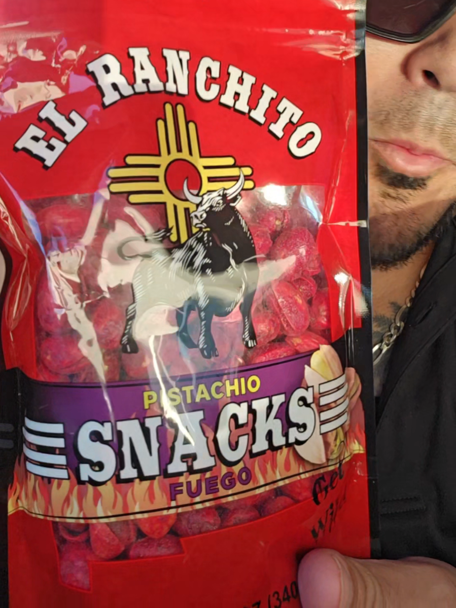 Replying to @tw0pebbles I guess I'm eating these wrong??🤔 #elranchito #pistachio #spotlightfinds #tiktokmademebuyit #asmr 