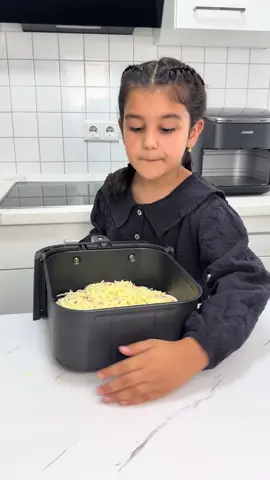Schnelle und leckere Pizza mit @COSORI 🧡 Airfryer – meine beste Rettung.   #oktoberfest #kochenmitcosori #cosoriairfryer 