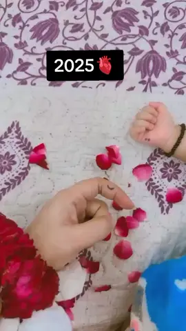 Best gift of 2025 from Allah ♥️🥺🥰👶#viralmybabycontent #parentslove #repostmybabyvedio #babytiktok👶🏻vedio #makingmemories @tiktok creators 